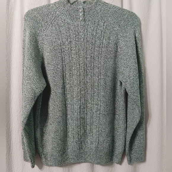 3 X$20 Rebecca Malone Women's Pullover light green Sweater Long Sleeve Size XL - Picture 1 of 7